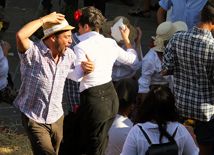enologica-montefalco dancers